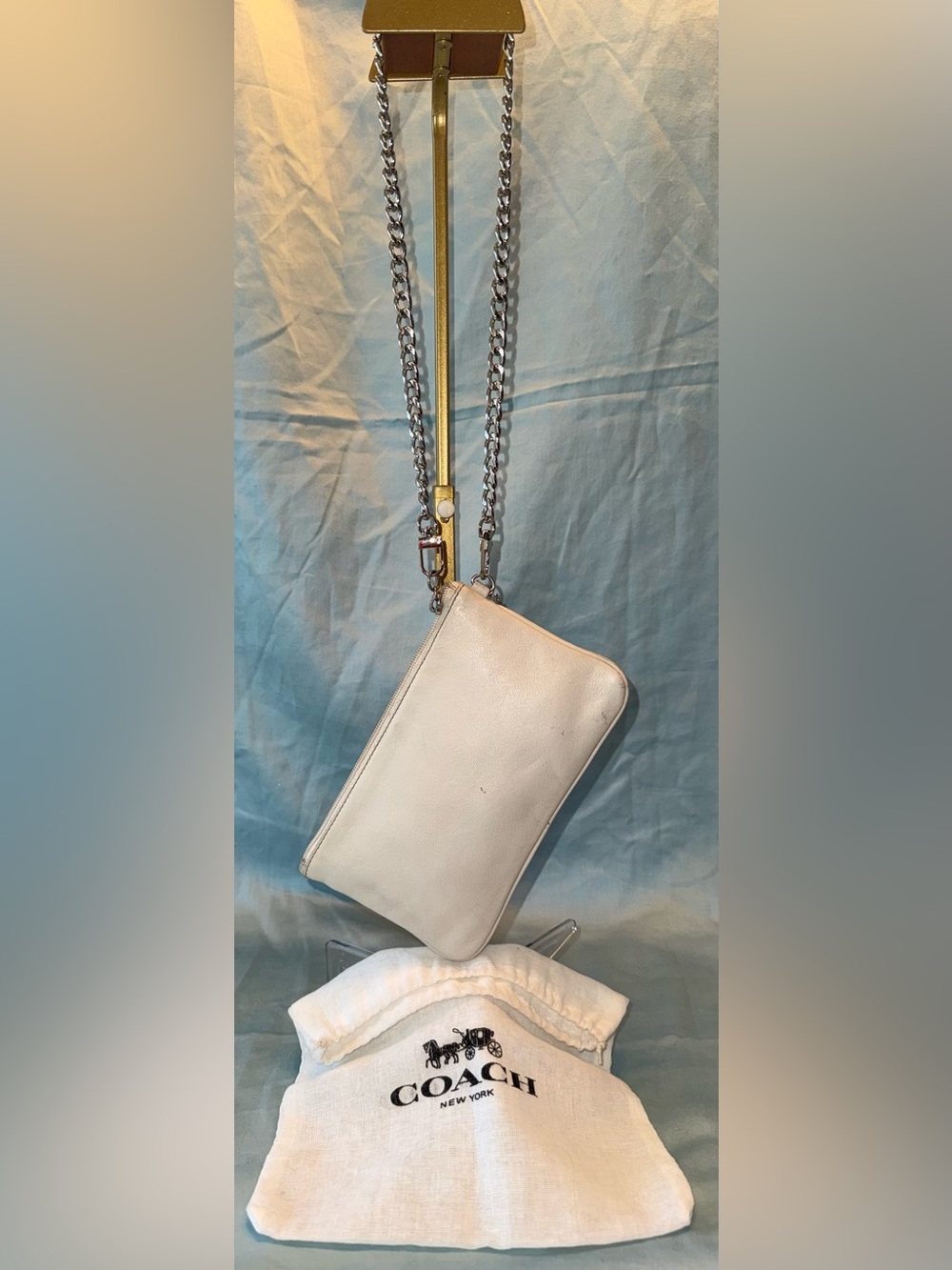 Coach Cream Wristlet Clutch With Dyst Bag - Picture 4 of 11